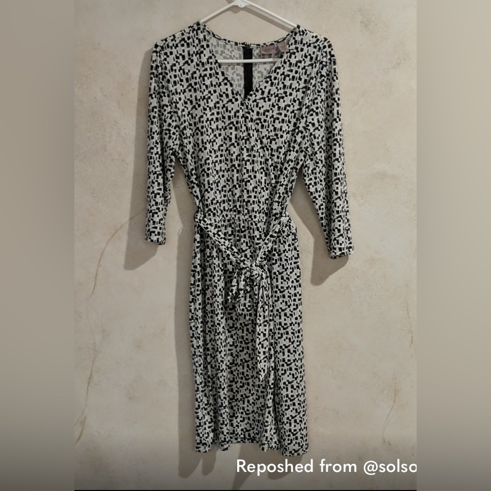 Black And White Patterned Chicos Jersey Dress - image 1